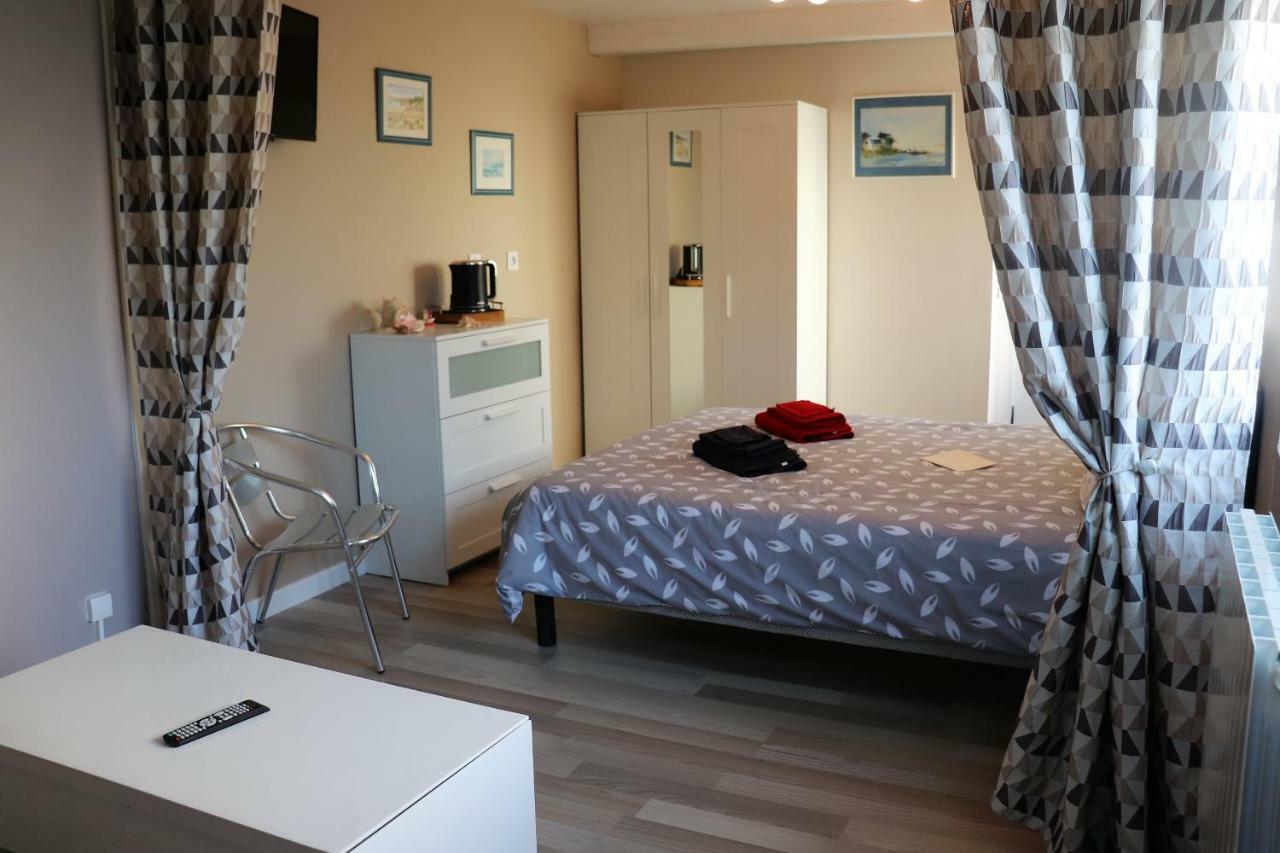 Villa Des Sables Avec 1 Studio Pour 2 Personnes Pouvant Etre Complete Par Une Chambre Avec Sa Salle De Bain Et Wc Si 4 Personnes Cabourg Exterior photo